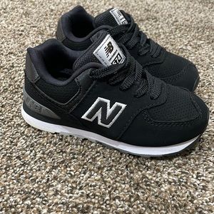 Black & White toddler new balance